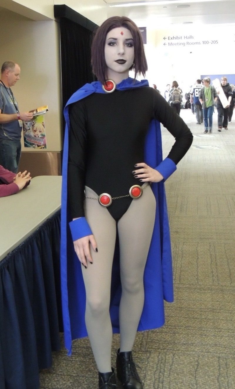 cosplay raven Robin and