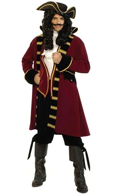 Dress Like a Pirate Costume | Halloween and Cosplay Guides