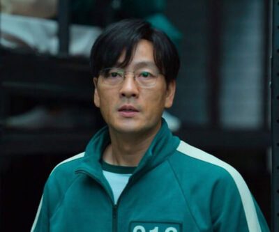 Cho Sang-Woo Costume