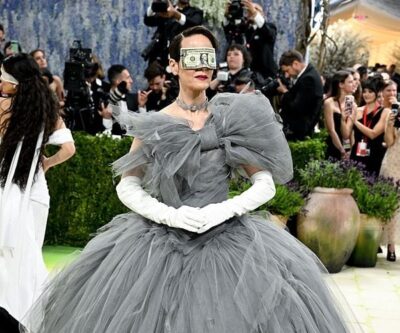 Sarah Paulson Costume