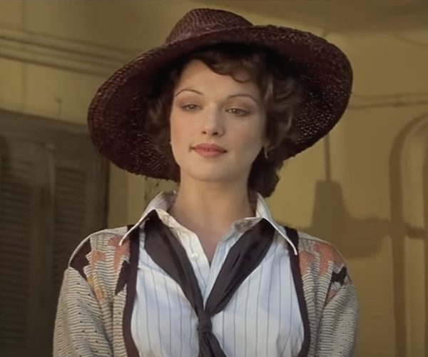Evelyn Carnahan Costume