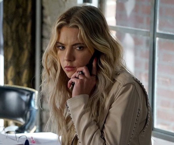 Hanna Marin Costume