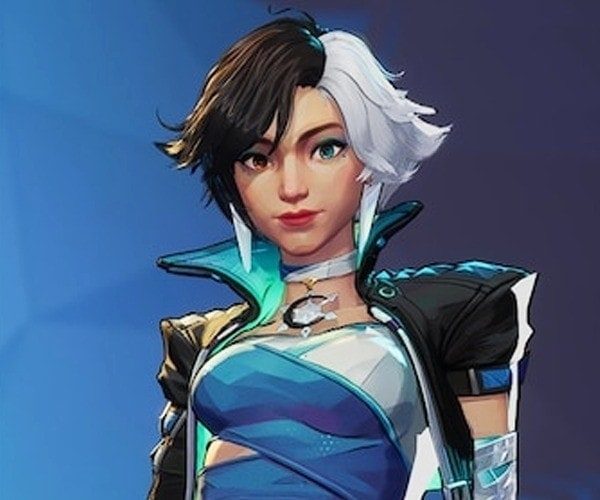 Luna Snow Costume