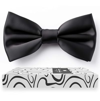 Black Pre-Tied Bow Tie