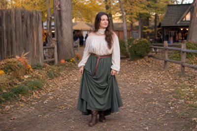 Relaxed Skirt Look costume outfit