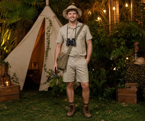 Safari Explorer costume photo