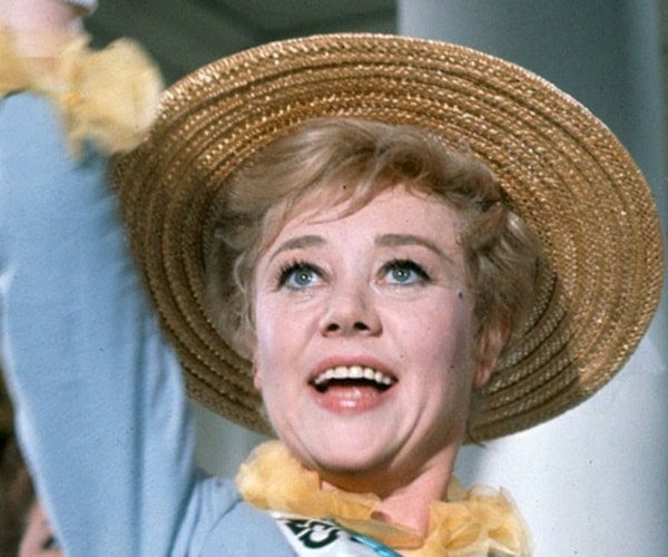 Winifred Banks costume