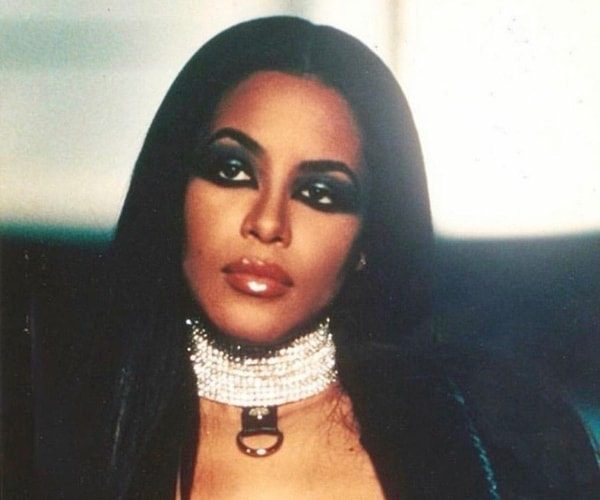 Aaliyah Costume